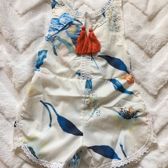 Beautiful Romper - Picture 5 of 6